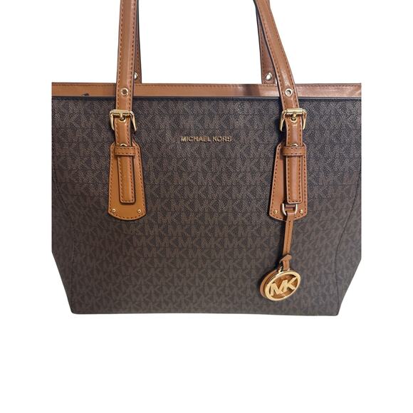 Michael Kors NWT Voyager Medium Logo Tote Bag Pocketbook Brown Zip Drawstring - Picture 3 of 15